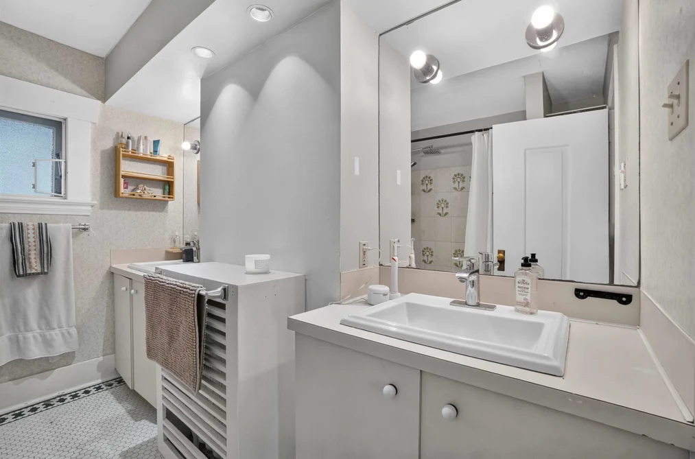 2063 W 37TH AVENUE, Vancouver, BC — Residential for Sale — Photo 30 of 40