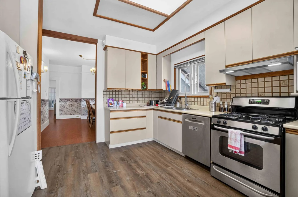 2063 W 37TH AVENUE, Vancouver, BC — Residential for Sale — Photo 36 of 40
