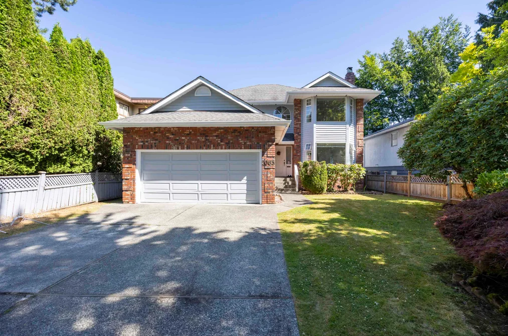 House for sale at 2063 W 47th Avenue Vancouver British Columbia - MLS: R3105132