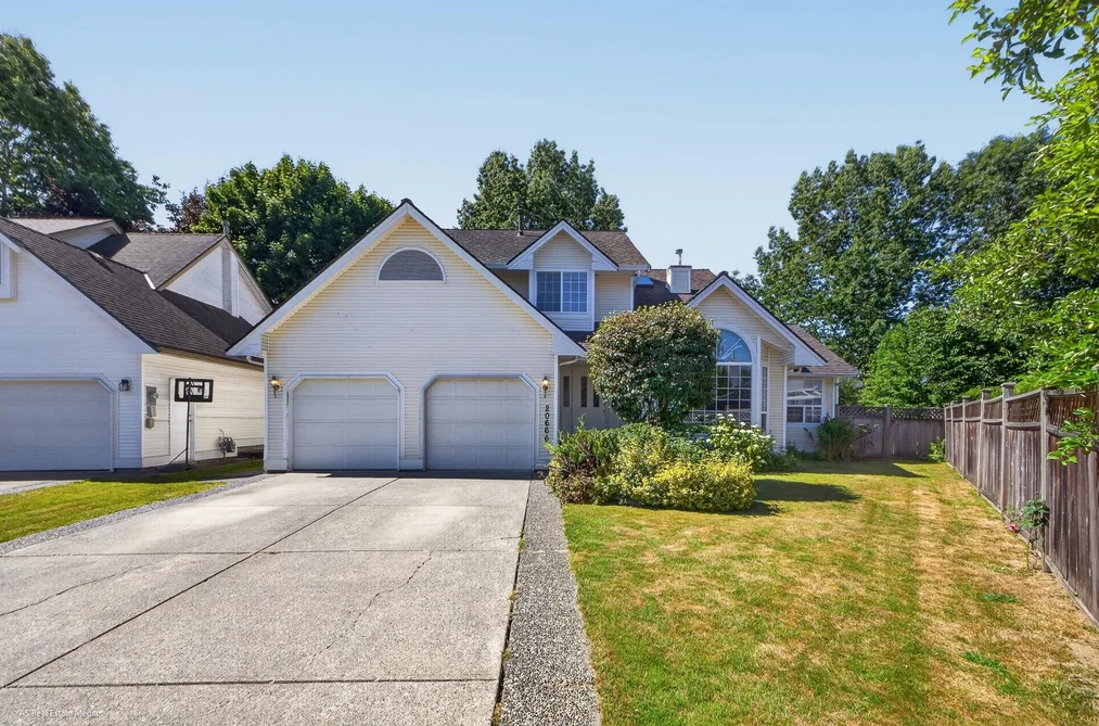 House for sale at 20666 90a Avenue Langley British Columbia - MLS: R3137653