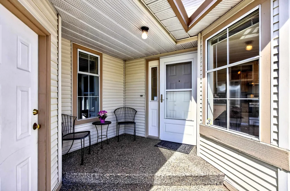 20673 W RIVER ROAD, Maple Ridge BC V2X 0P3, Maple Ridge BC — Residential for Sale - Photo 2