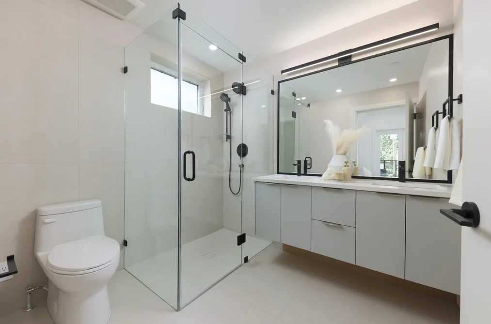 2068 E 1ST AVENUE, Vancouver BC V5N 1B5, Vancouver BC — Residential for Sale — Photo 15 of 30