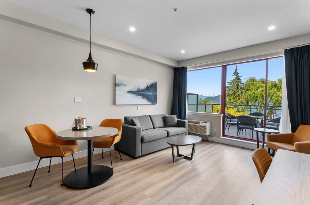 206C 160 ESPLANADE AVENUE, Harrison Hot Springs, BC — Residential for Sale — Photo 4 of 15