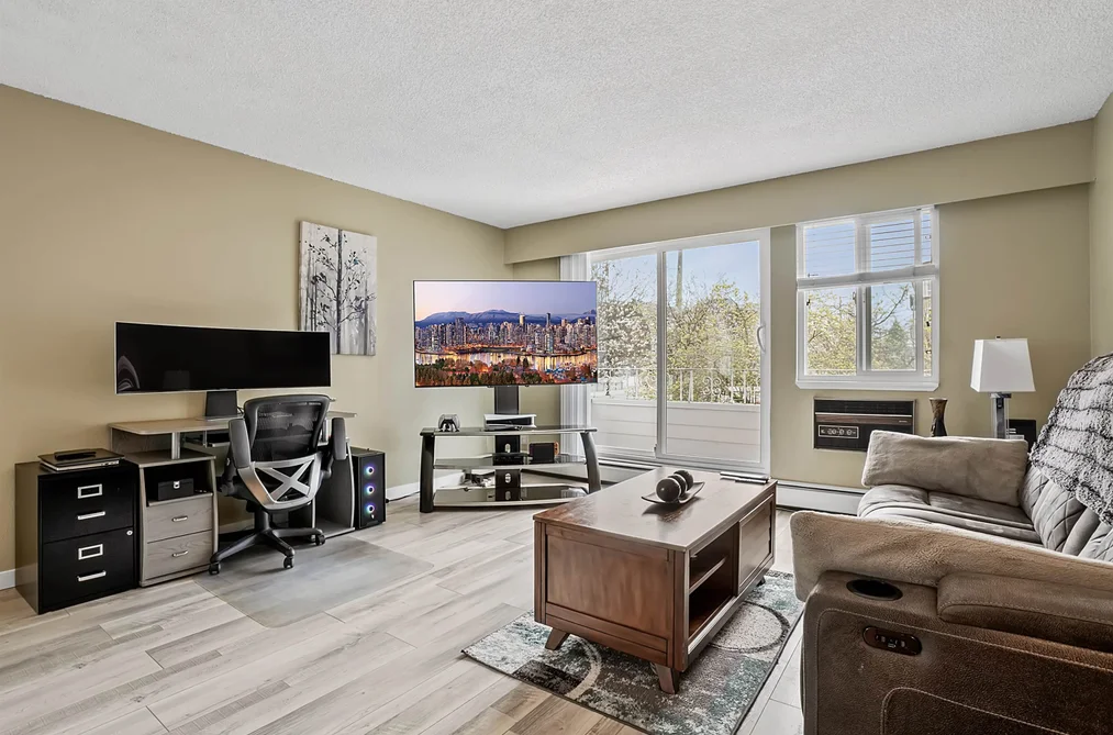 207 12096 222 STREET, Maple Ridge BC V2X 5W1, Maple Ridge BC — Residential for Sale - Photo 2