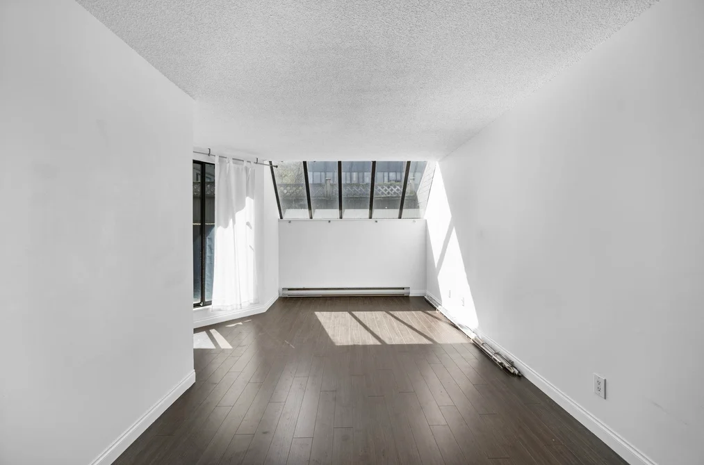 207 1270 ROBSON STREET STREET, Vancouver BC V6E 1C1, Vancouver BC — Residential for Sale - Photo 4