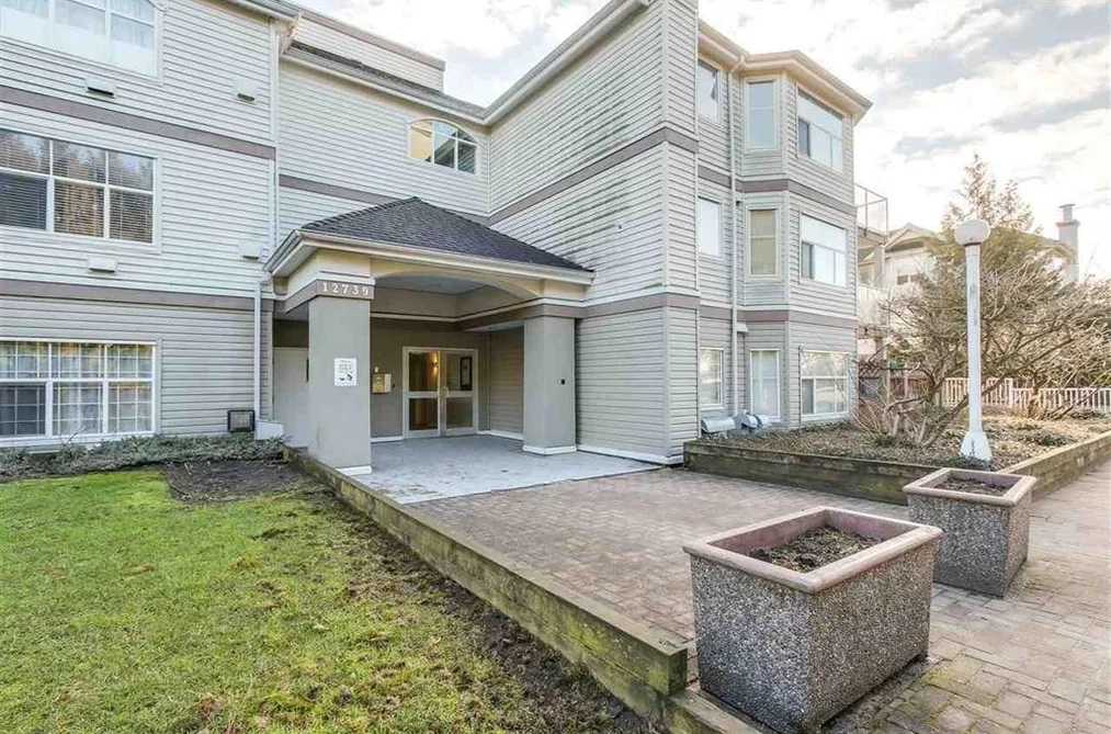 Condo for sale at 207 12739 72 Avenue Surrey British Columbia - MLS: R3107450