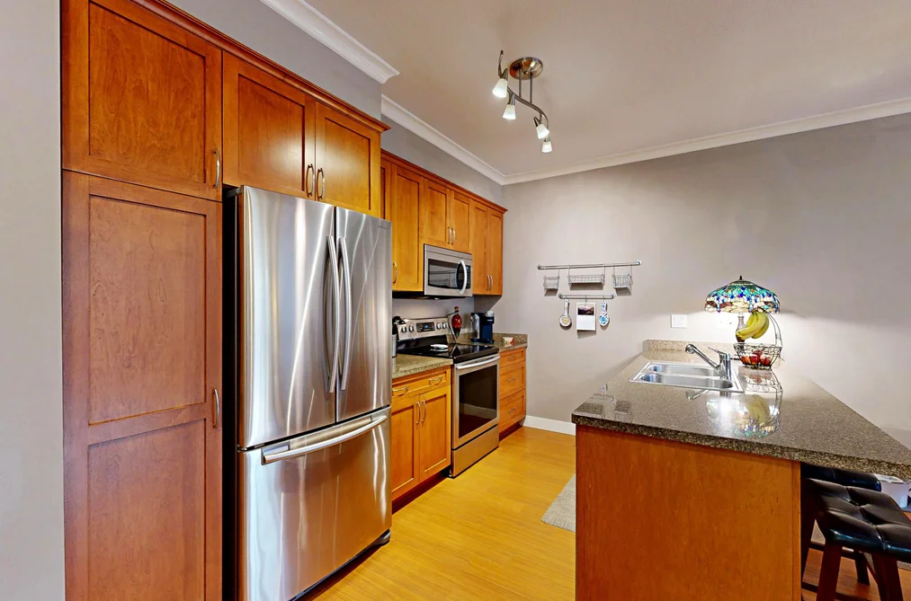 Condo for sale at 207 1375 View Crescent Delta British Columbia - MLS: R3090113