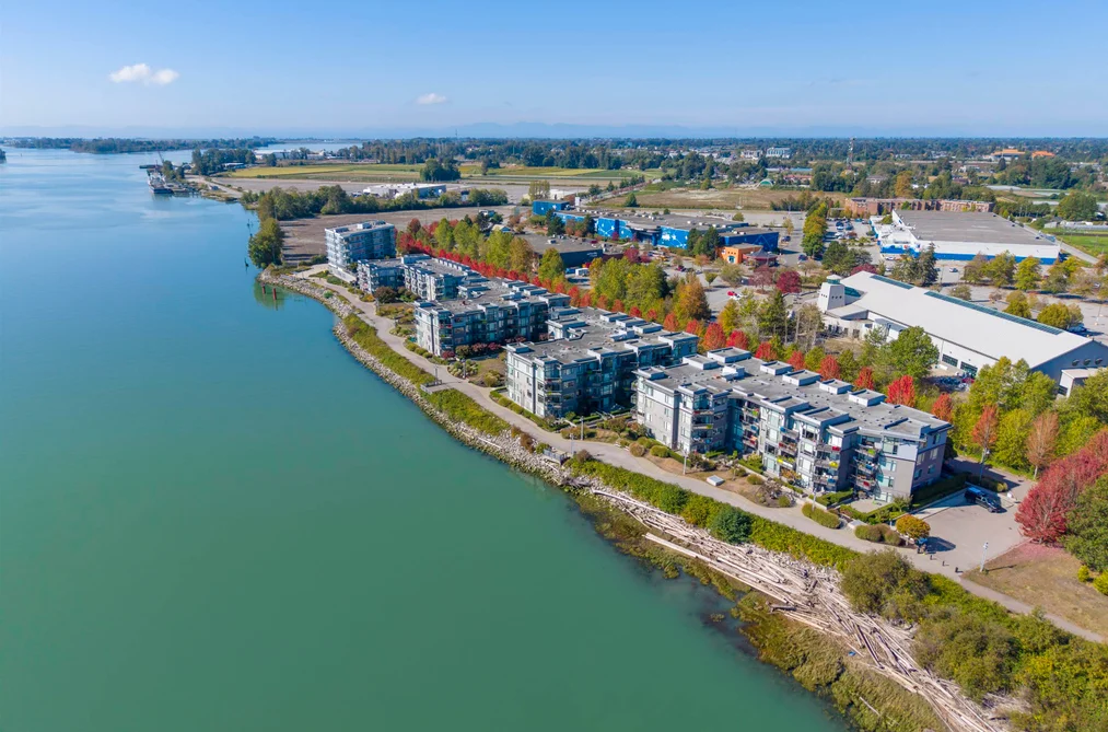 Condo for sale at 207 14300 Riverport Way Richmond British Columbia - MLS: R3167775