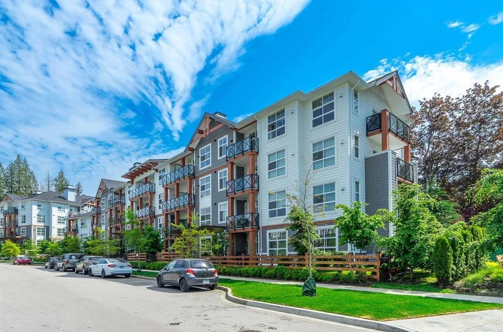 Condo for sale at 207 14550 Winter Crescent Surrey British Columbia - MLS: R3117878