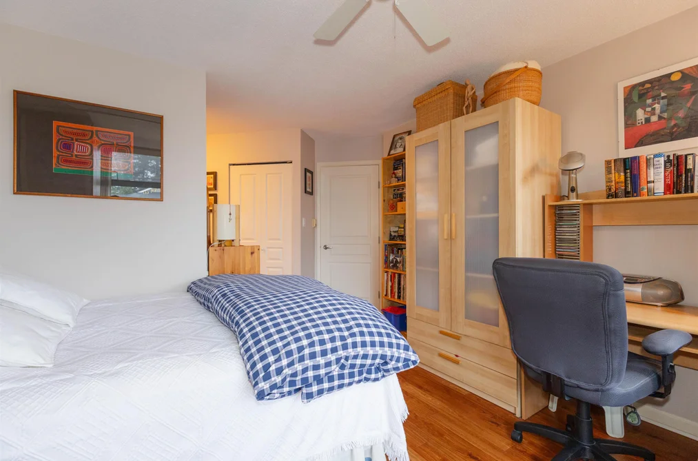 207 15466 NORTH BLUFF ROAD, White Rock BC V4B 3G1, White Rock BC — Residential for Sale — Photo 12 of 29