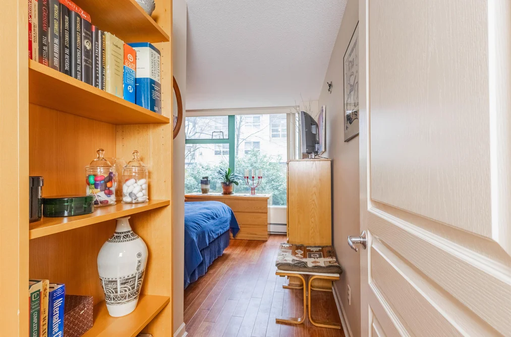 207 15466 NORTH BLUFF ROAD, White Rock BC V4B 3G1, White Rock BC — Residential for Sale - Photo 5