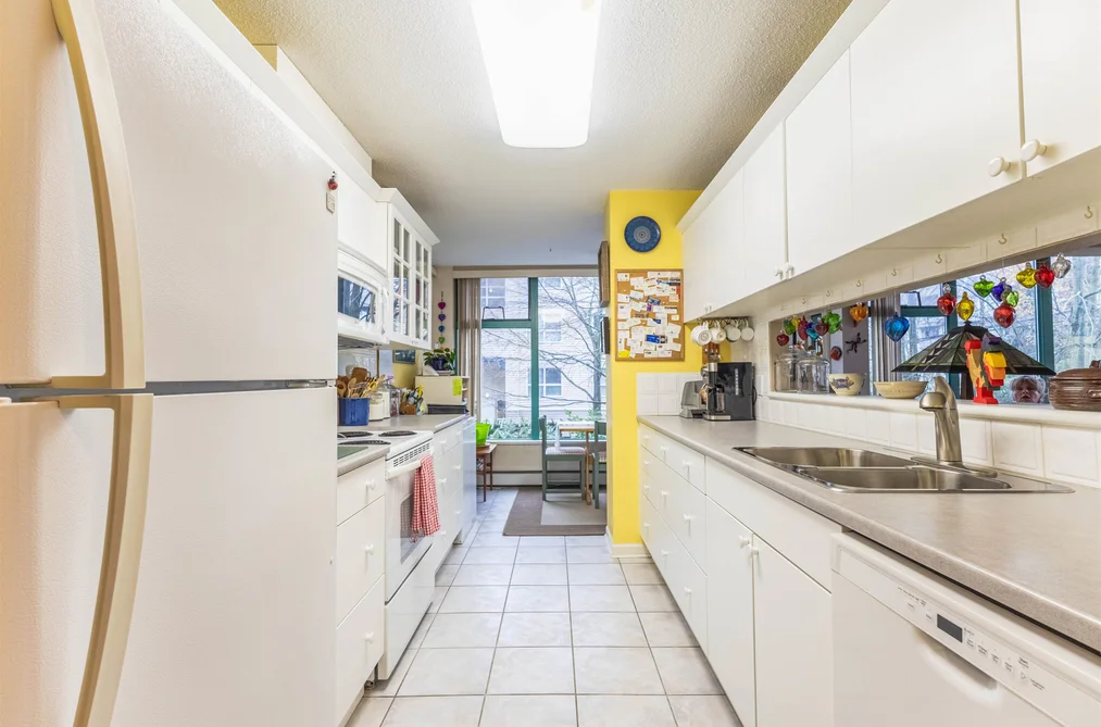 207 15466 NORTH BLUFF ROAD, White Rock BC V4B 3G1, White Rock BC — Residential for Sale - Photo 6