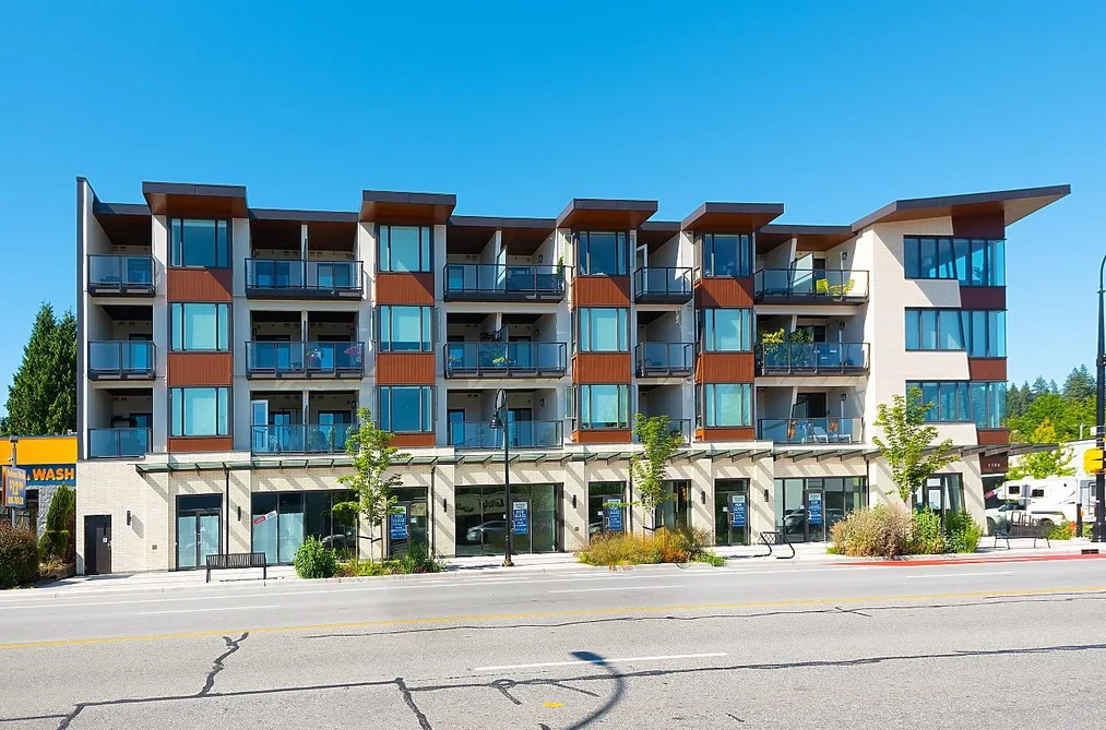 Condo for sale at 207 1633 Tatlow Avenue North Vancouver British Columbia - MLS: R3087516