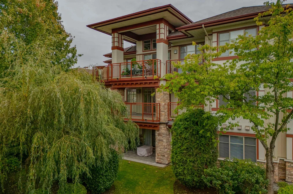 16469 64 Ave Unit 207, Surrey, BC - MLS: R3176563