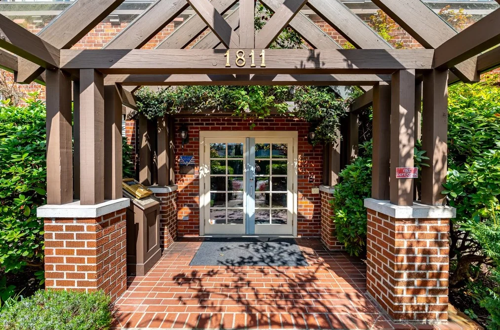 207 1811 W 16TH AVENUE, Vancouver BC V6J 2M3, Vancouver BC — Residential for Sale - Photo 4