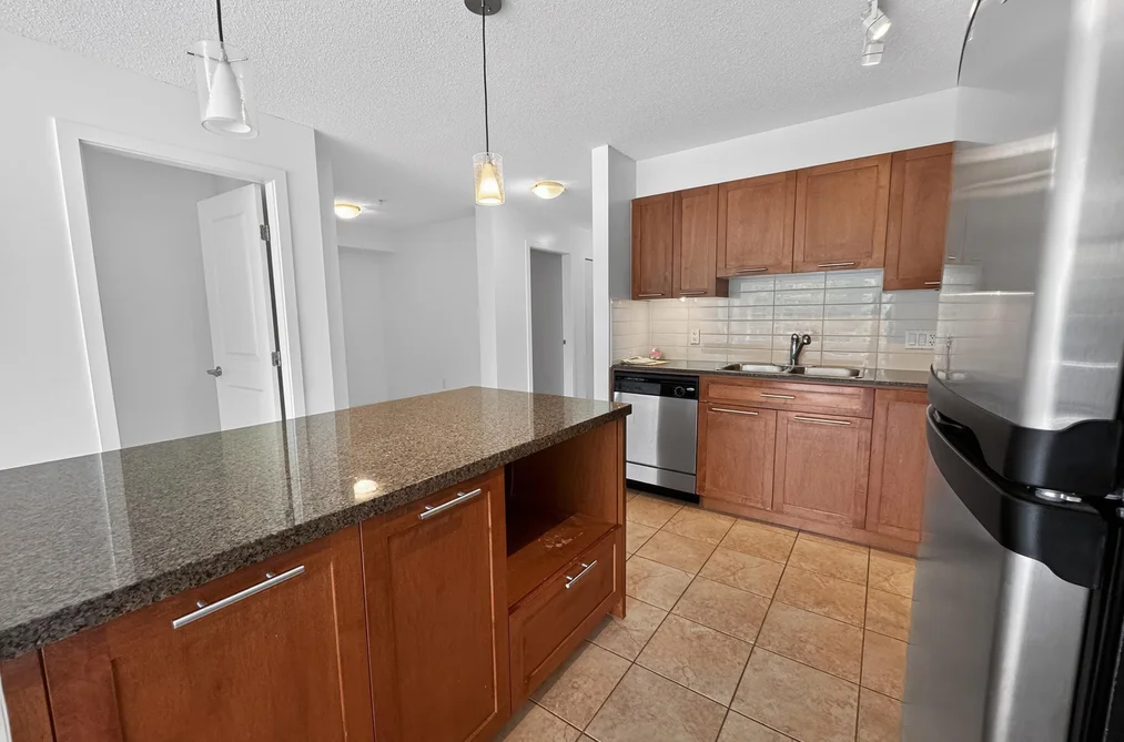 207 19673 MEADOW GARDENS WAY, Pitt Meadows BC V3Y 0A1, Pitt Meadows BC — Residential for Sale - Photo 4