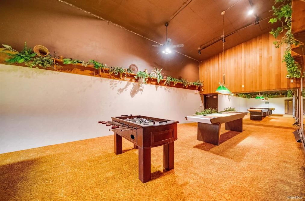 207 2020 FULLERTON AVENUE, North Vancouver BC V7P 3G3, North Vancouver BC — Residential for Sale — Photo 19 of 26