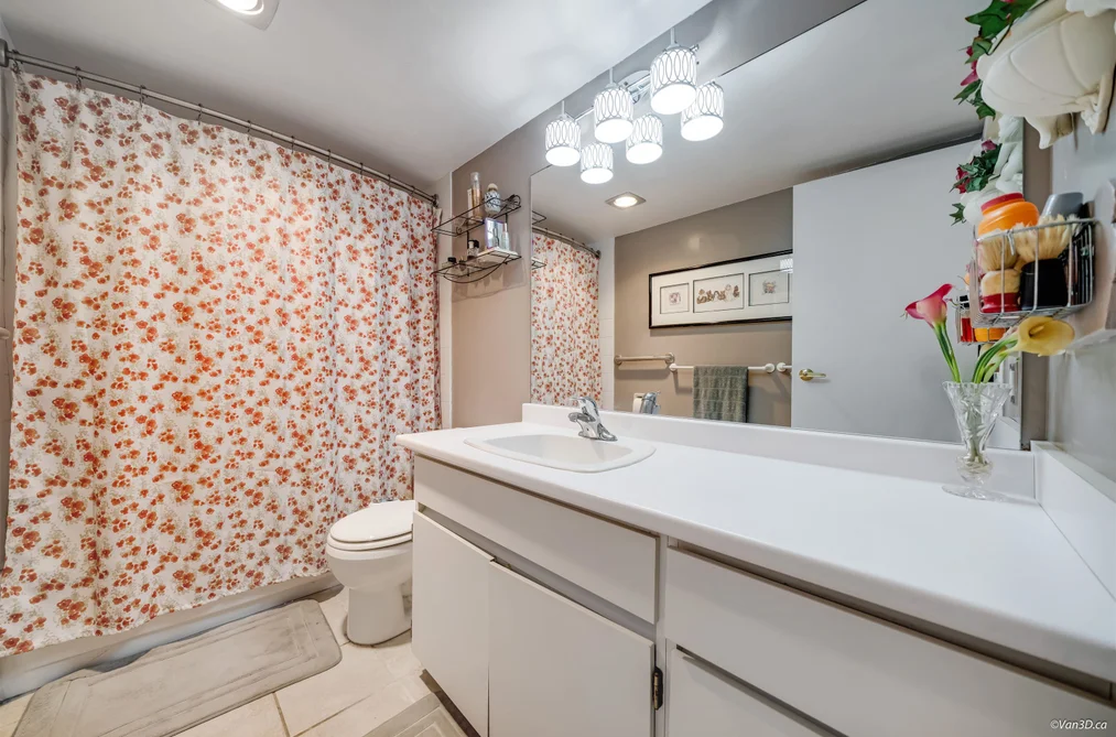 207 2020 FULLERTON AVENUE, North Vancouver BC V7P 3G3, North Vancouver BC — Residential for Sale — Photo 26 of 26