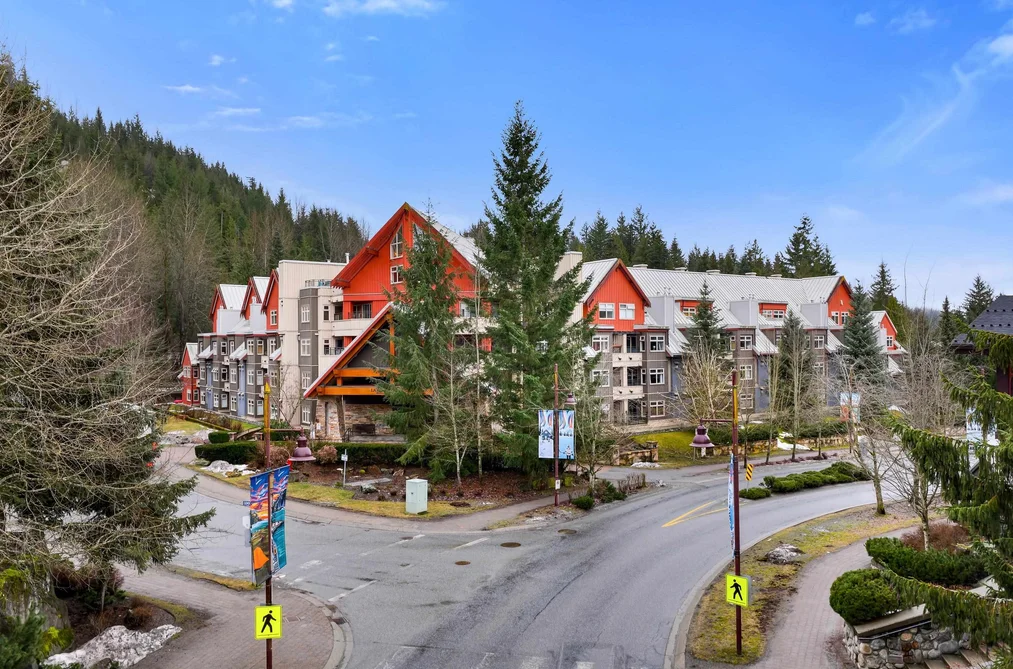207 2050 LAKE PLACID ROAD, Whistler BC V8E 0A8, Whistler BC — Residential for Sale - Photo 2