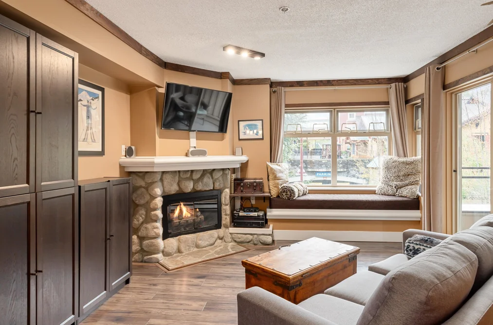 207 2050 LAKE PLACID ROAD, Whistler BC V8E 0A8, Whistler BC — Residential for Sale - Photo 4
