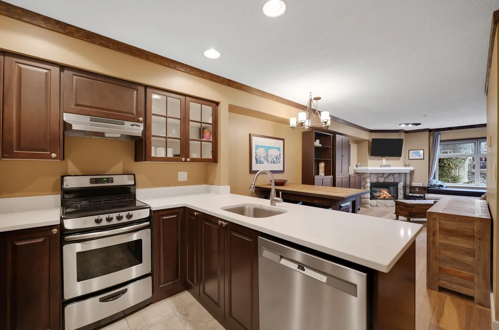 207 2050 LAKE PLACID ROAD, Whistler BC V8E 0A8, Whistler BC — Residential for Sale - Photo 7