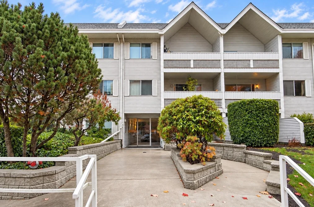 2055 Suffolk Ave Unit 207, Port Coquitlam, BC - MLS: R3178413
