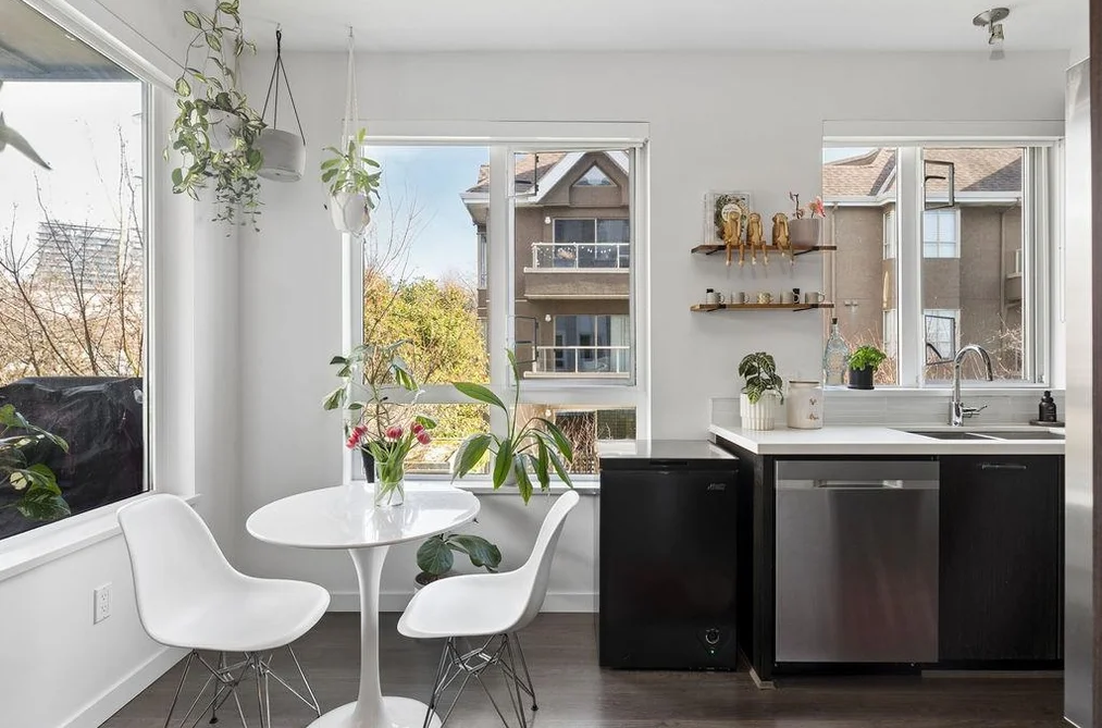 207 217 W 8TH STREET, North Vancouver BC V7M 0C2, North Vancouver BC — Residential for Sale — Photo 11 of 29