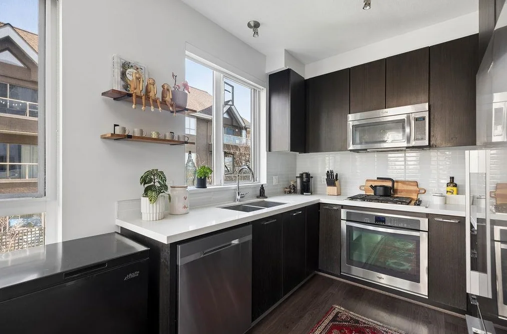207 217 W 8TH STREET, North Vancouver BC V7M 0C2, North Vancouver BC — Residential for Sale — Photo 8 of 29