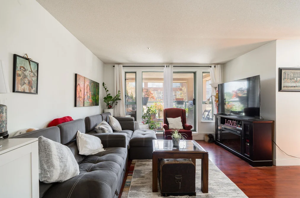 207 223 MOUNTAIN HIGHWAY, North Vancouver BC V7J 3V3, North Vancouver BC — Residential for Sale - Photo 4