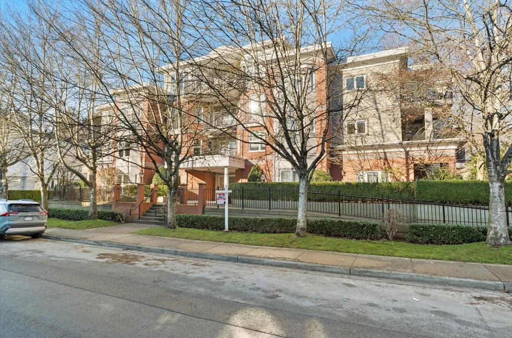 207 2253 WELCHER AVENUE, Port Coquitlam BC V3C 1X2, Port Coquitlam BC — Residential for Sale - Photo 3