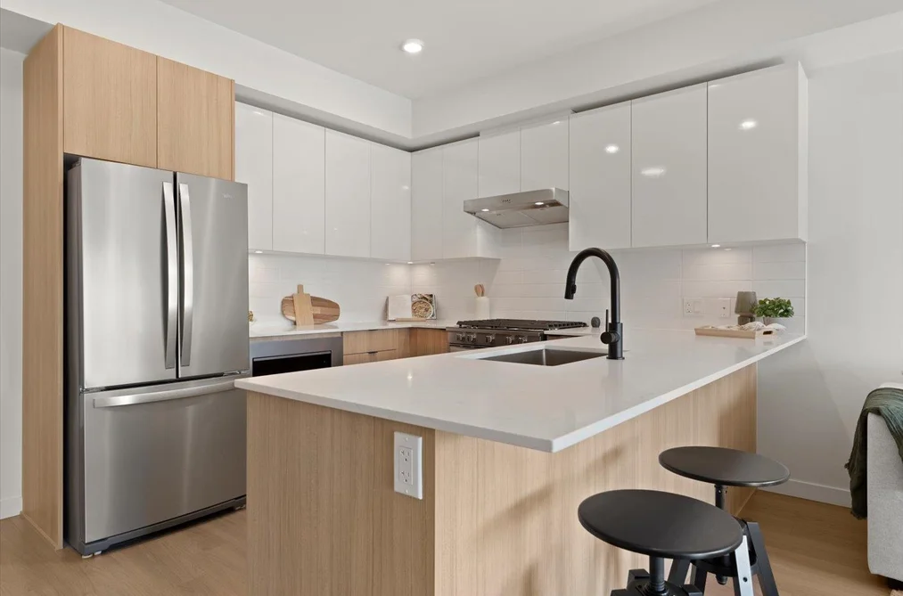 Condo for sale at 207 2277 Hawthorne Avenue Port Coquitlam British Columbia - MLS: R3117330