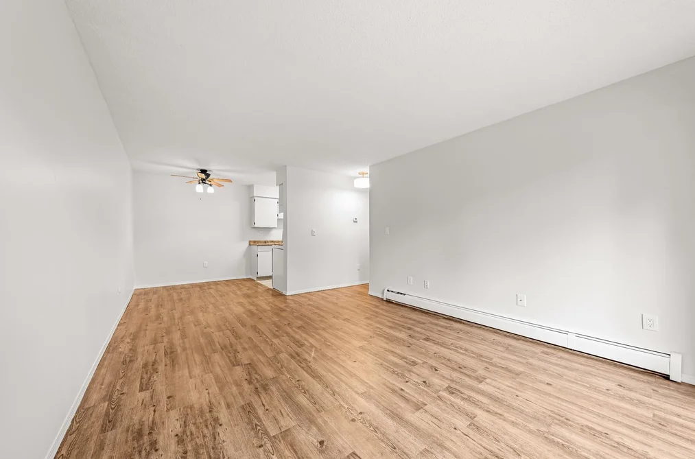 207 230 MOWAT STREET, New Westminster BC V3M 4B2, New Westminster BC — Residential for Sale - Photo 7