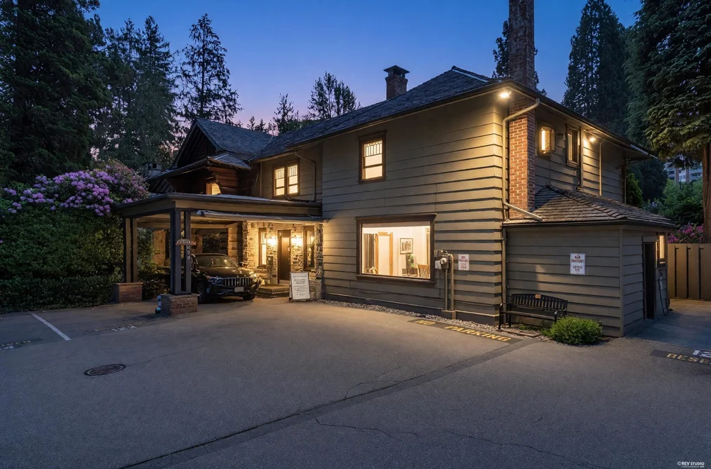 Townhouse for sale at 207 235 Keith Road West Vancouver British Columbia - MLS: R3131545
