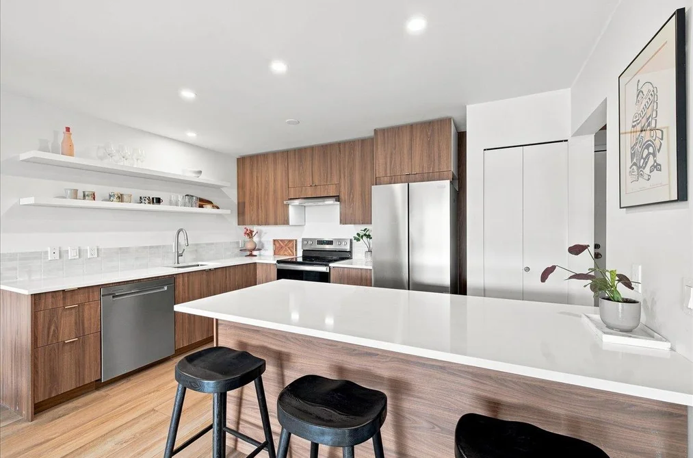 236 W 2nd St Unit 207, North Vancouver, BC - MLS: R3178646