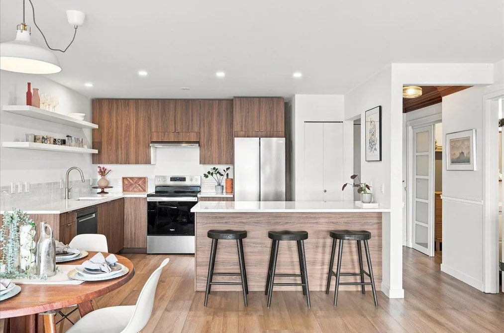Condo for sale at 207 236 W 2nd Street North Vancouver British Columbia - MLS: R3162583