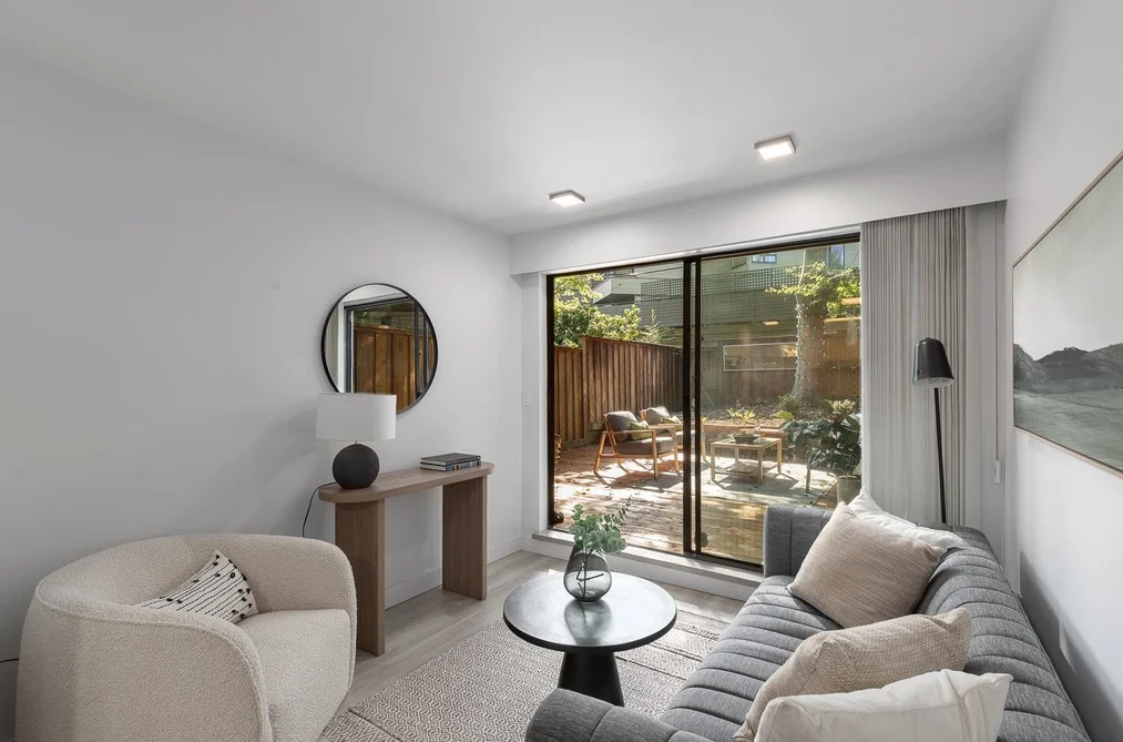 Condo for sale at 207 2410 Cornwall Avenue Vancouver British Columbia - MLS: R3168564