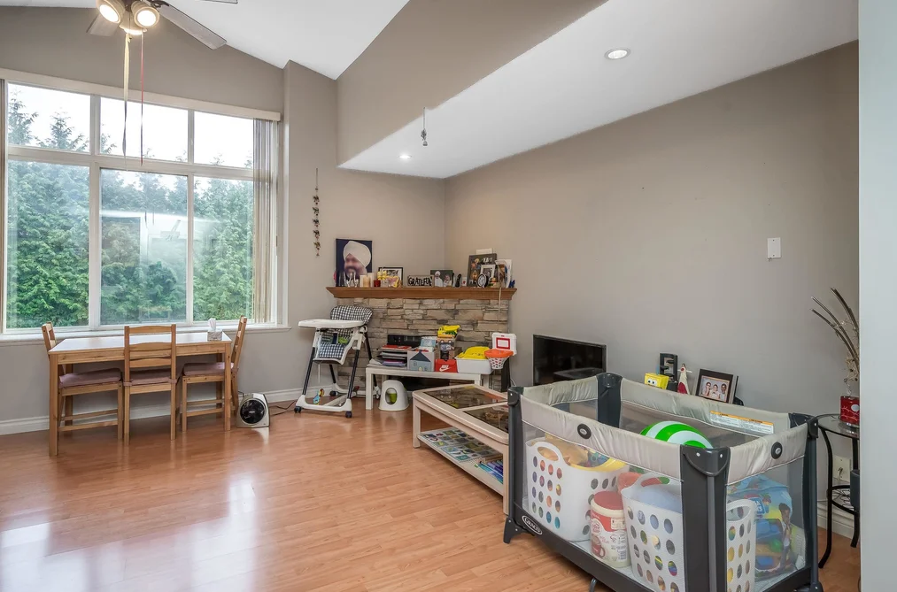 207 2828 152 STREET, Surrey BC V4P 1G6, Surrey BC — Residential for Sale - Photo 3