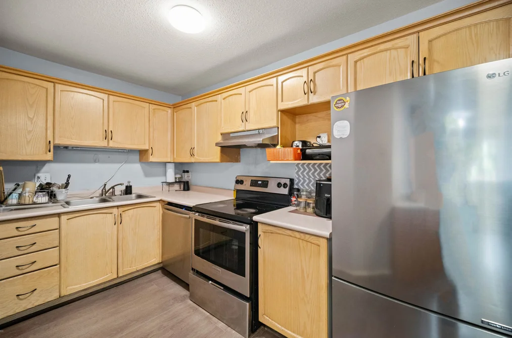 207 2962 TRETHEWEY STREET, Abbotsford BC V2T 4M3, Abbotsford BC — Residential for Sale — Photo 6 of 26