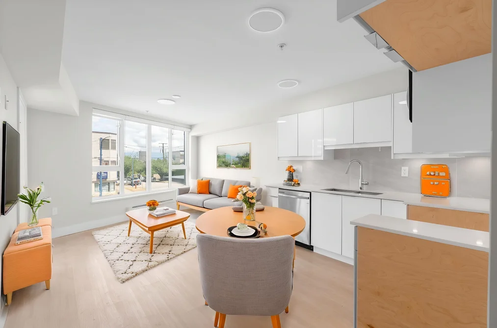 Condo for sale at 207 3050 Kingsway Vancouver British Columbia - MLS: R3144783