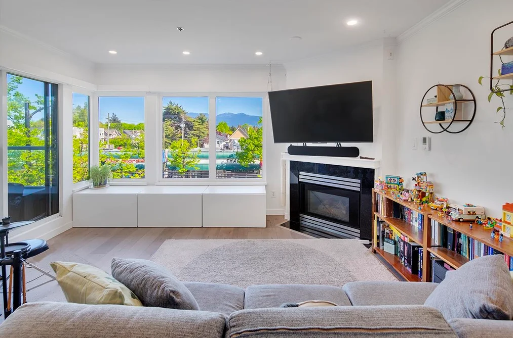207 3280 W BROADWAY, Vancouver BC V6K 2H4, Vancouver BC — Residential for Sale - Photo 4