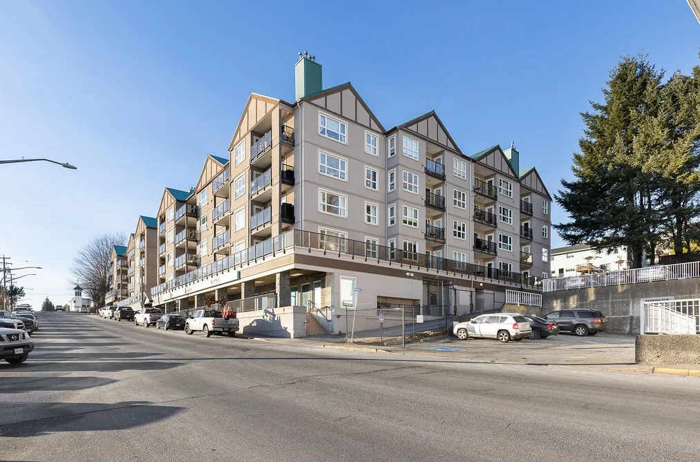 Condo for sale at 207 33165 2 Avenue Mission British Columbia - MLS: R3128124