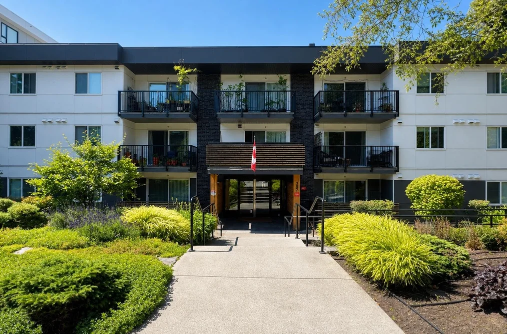 207 357 E 2ND STREET, North Vancouver BC V7L 1C6, North Vancouver BC — Residential for Sale - Main Photo