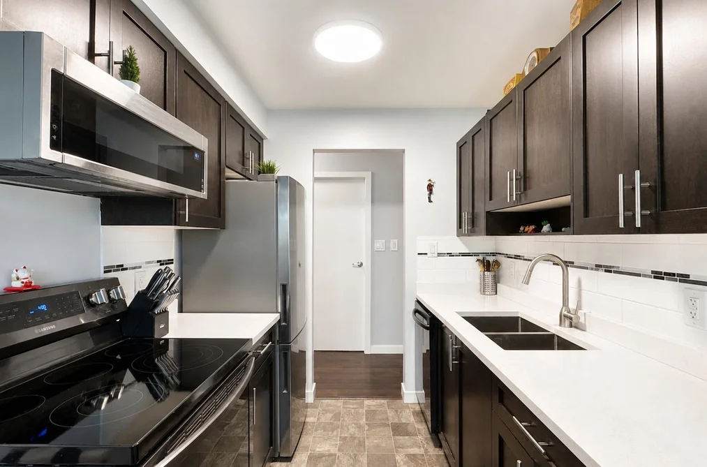 207 357 E 2ND STREET, North Vancouver BC V7L 1C6, North Vancouver BC — Residential for Sale — Photo 9 of 17