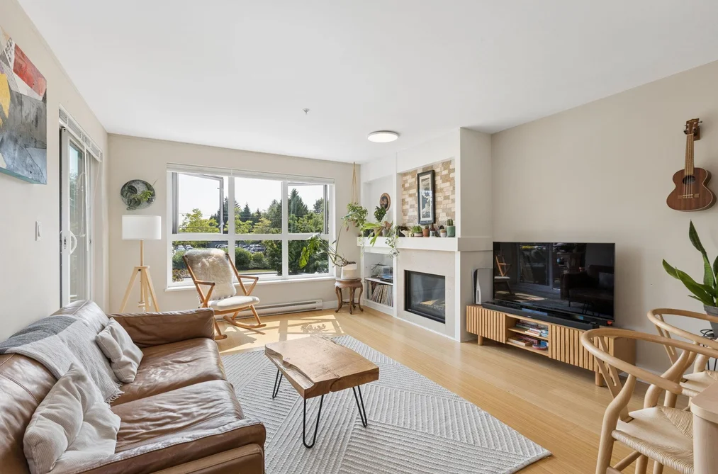 Condo for sale at 207 3732 Mt Seymour Parkway North Vancouver British Columbia - MLS: R3157203