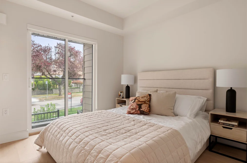 207-378 W 45th Avenue, Vancouver, BC - Townhouse for Sale - Photo 5 of 14