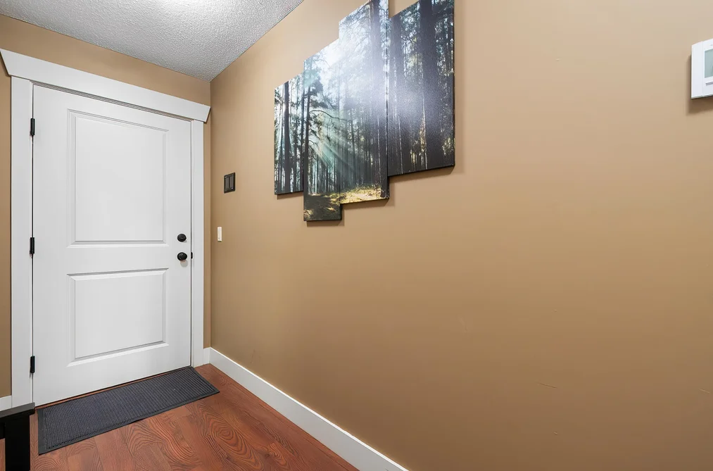 207 45893 CHESTERFIELD AVENUE, Chilliwack BC V2P 1M5, Chilliwack BC — Residential for Sale - Photo 3