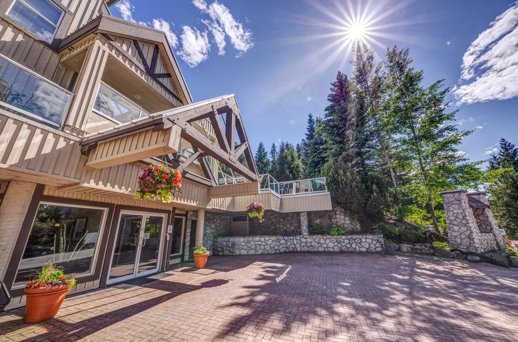 207 4749 SPEARHEAD DRIVE, Whistler BC V8E 1E9, Whistler BC — Residential for Sale — Photo 2 of 24