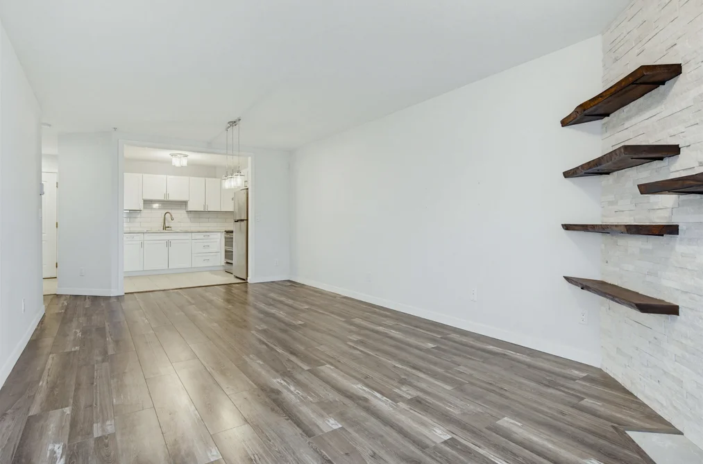 207 5759 GLOVER ROAD, Langley BC V3A 8M8, Langley BC — Residential for Sale — Photo 16 of 27