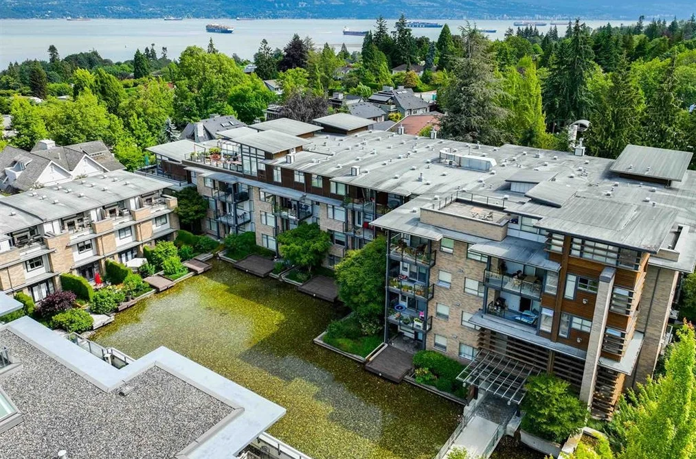 Condo for sale at 207 5955 Iona Drive Vancouver British Columbia - MLS: R3119015