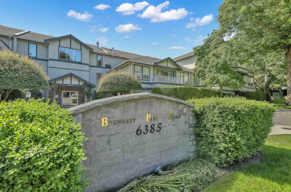 Condo for sale at 207 6385 121 Street Surrey British Columbia - MLS: R3153549